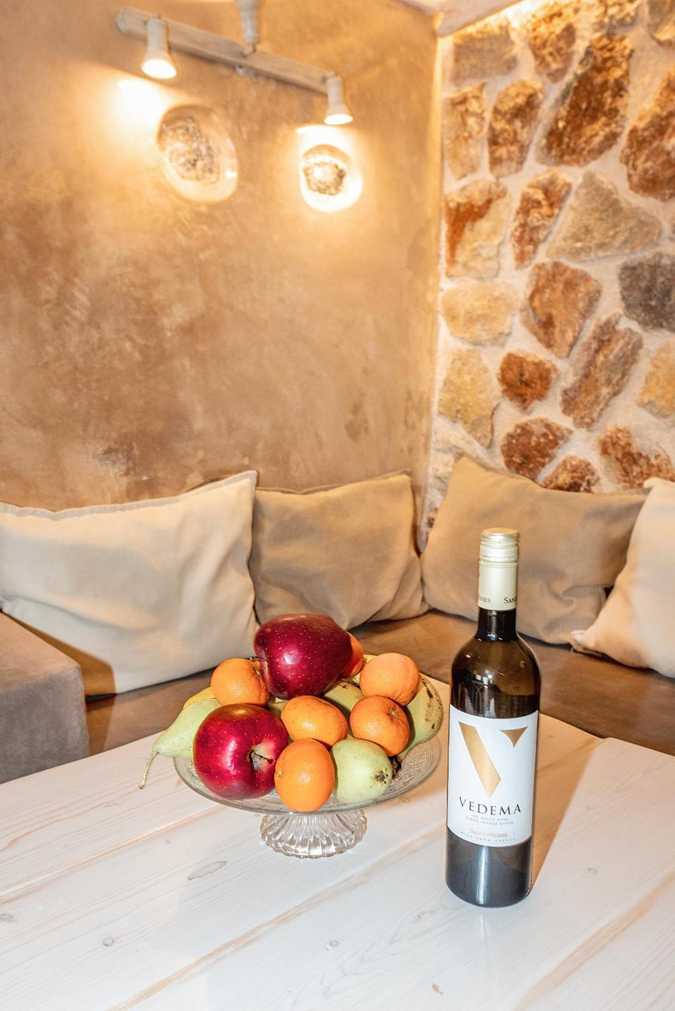 Luxury Villas Hariton Emporio  エクステリア 写真